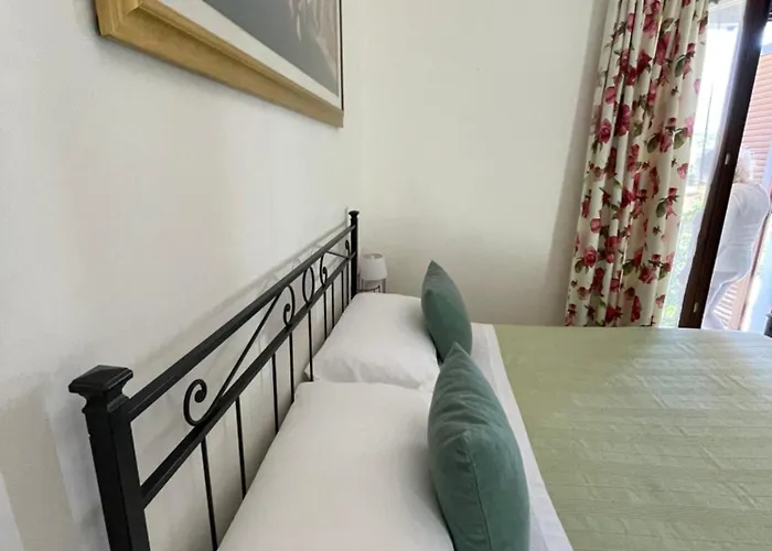 Gasthuis Arra - & Sirolo