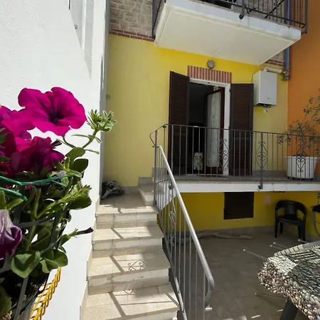 Arra - & Guest house