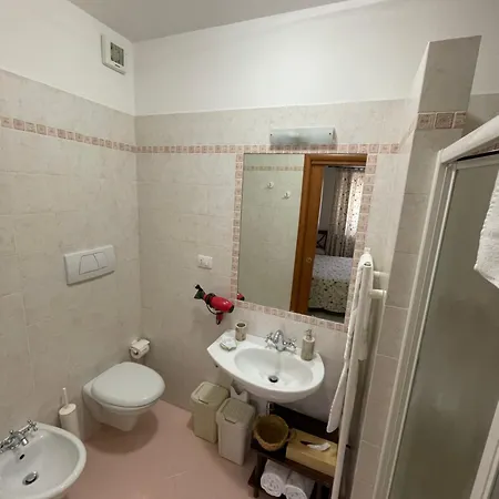 Arra - & Guest house 3*